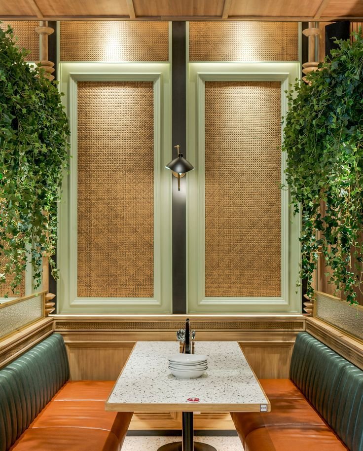 4 Ide Model Wall Panel Ruang Restoran Elegan 