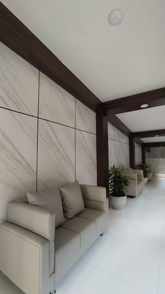 Wall Panel Ruang Hotel Mewah